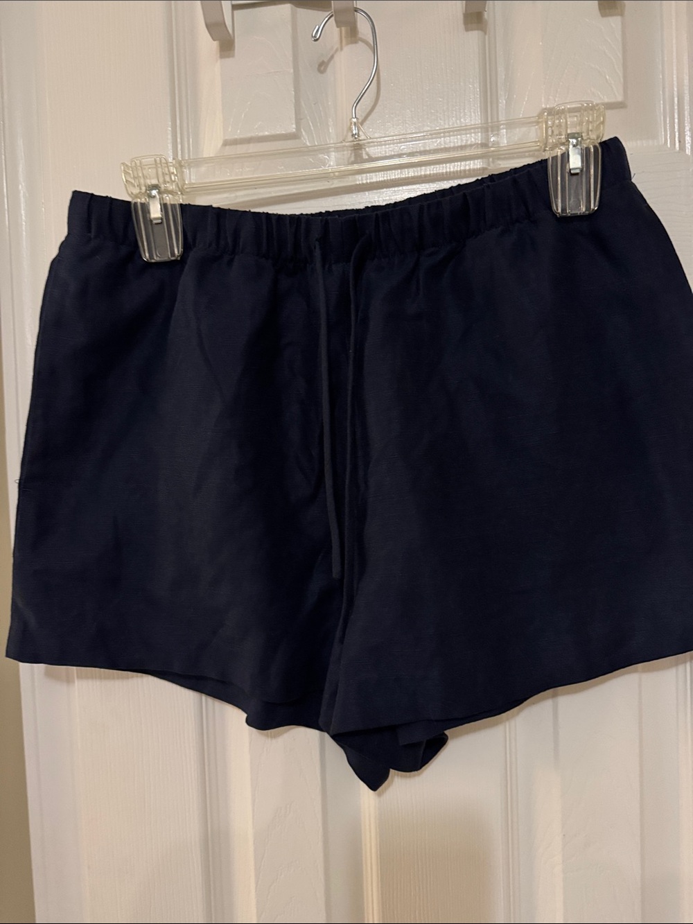 Aritzia Navy Elastic-Waist Athletic Shorts